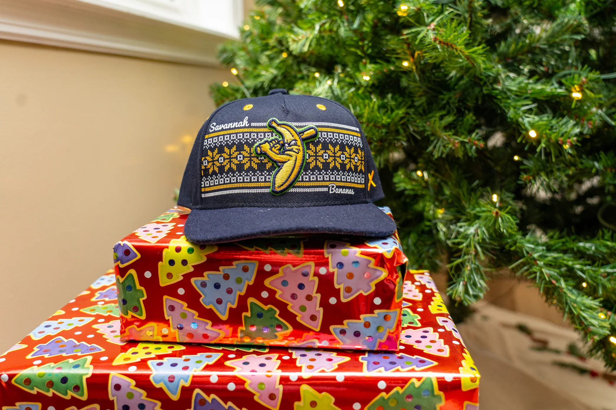 Bananas CapX Yule Adjustable Hat - Image 6