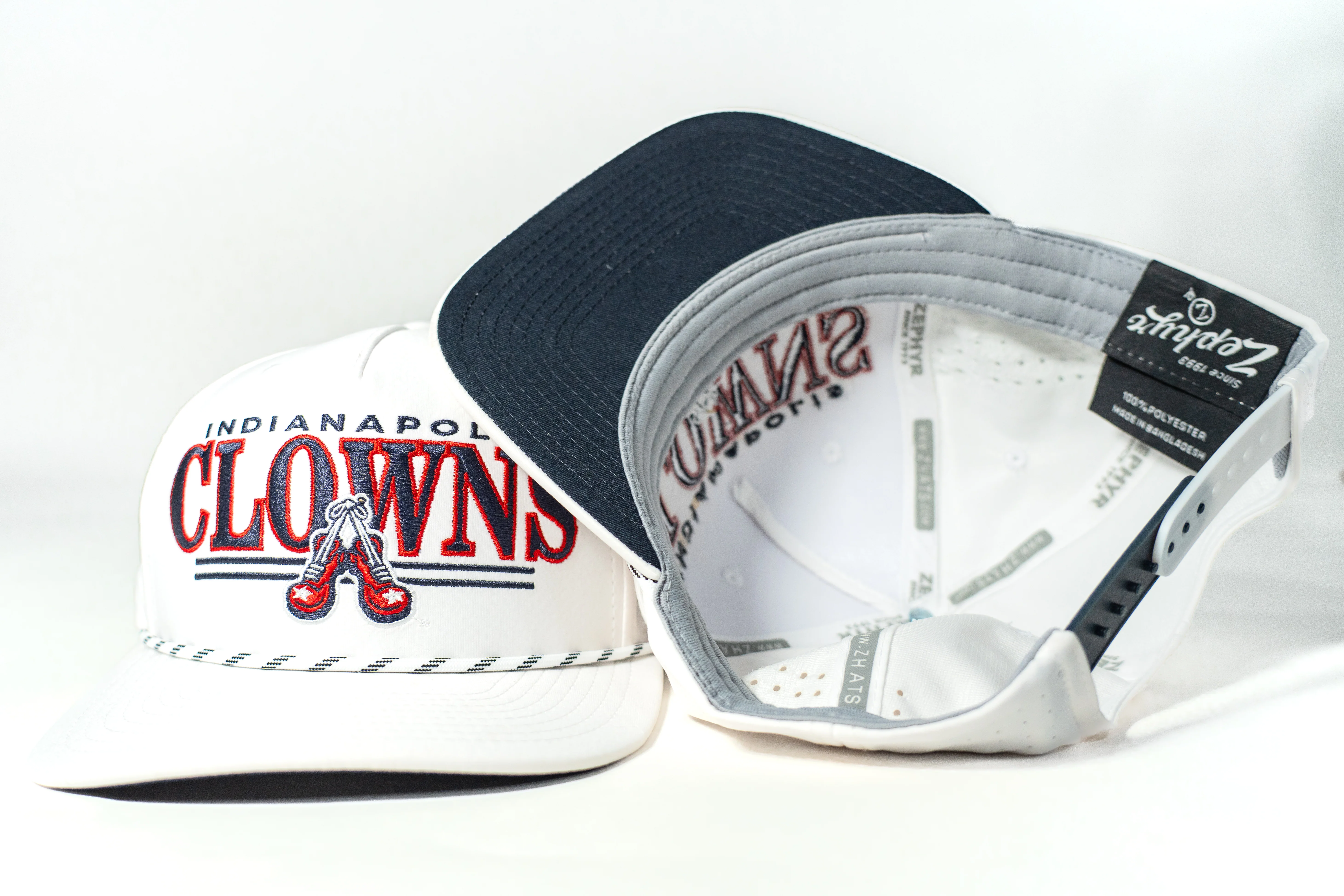 Clowns Zephyr Birdie Adjustable Rope Hat - White - Image 4