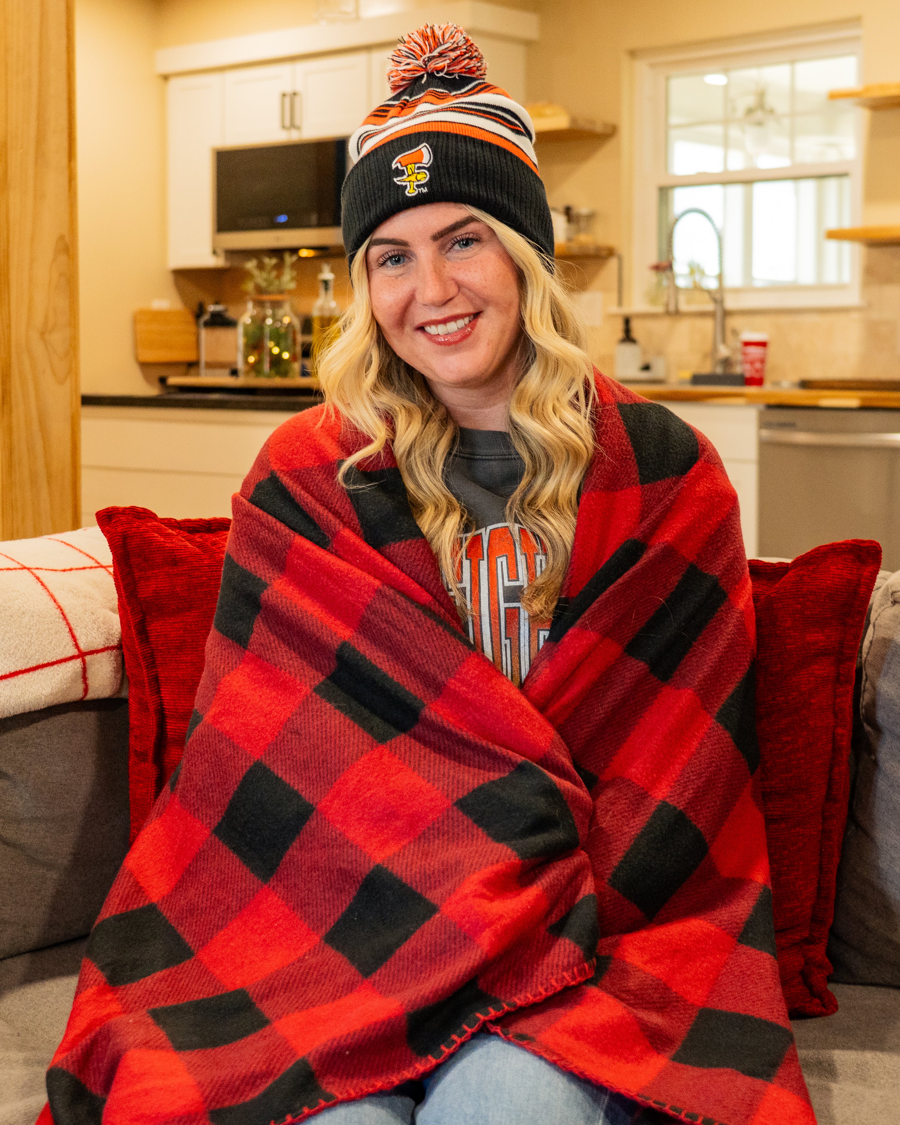 Firefighters Classic Striped Beanie - Image 4