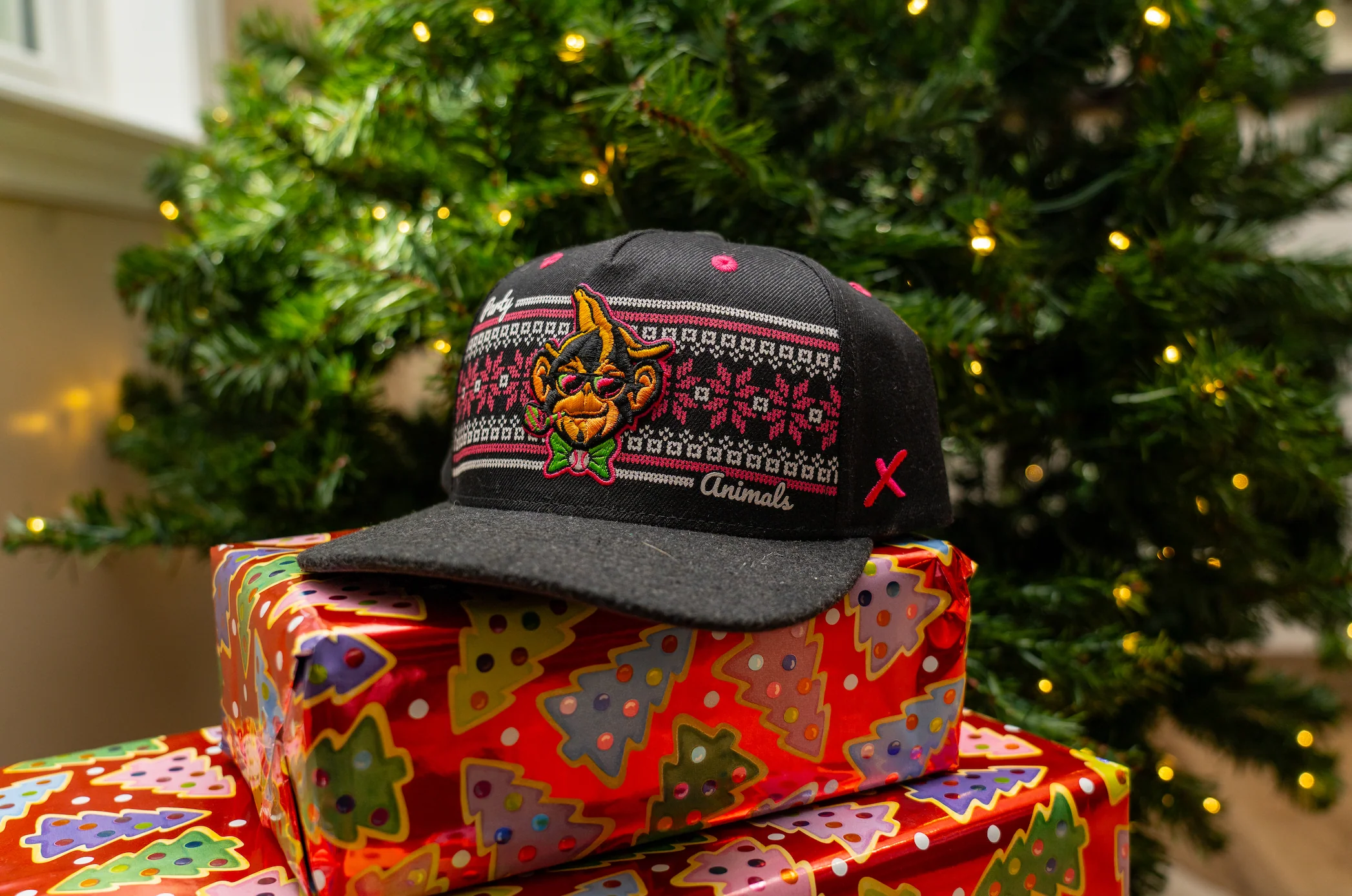 Party Animals CapX Yule Adjustable Hat - Image 4