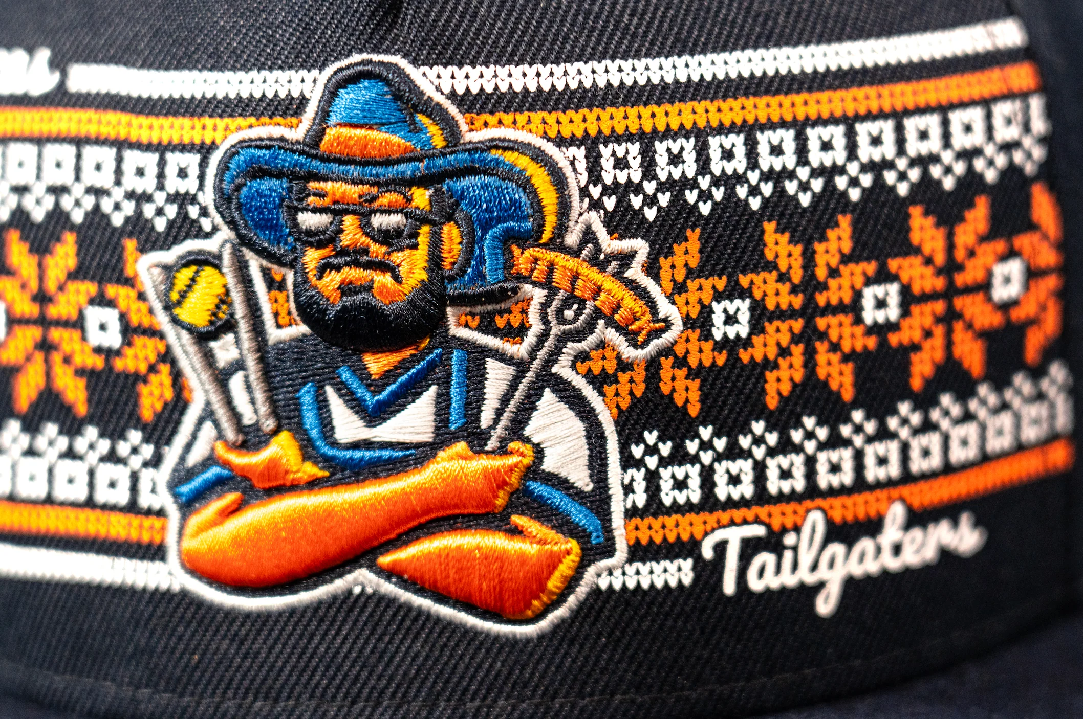 Tailgaters CapX Yule Adjustable Hat - Image 2